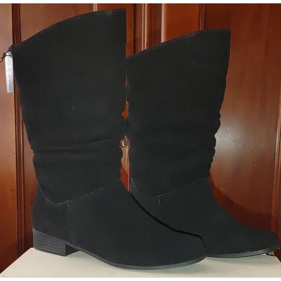 NIB st johns bay Boots "Jamie" Black 9M (B) Ladies Real Leather Suede - Picture 1 of 10